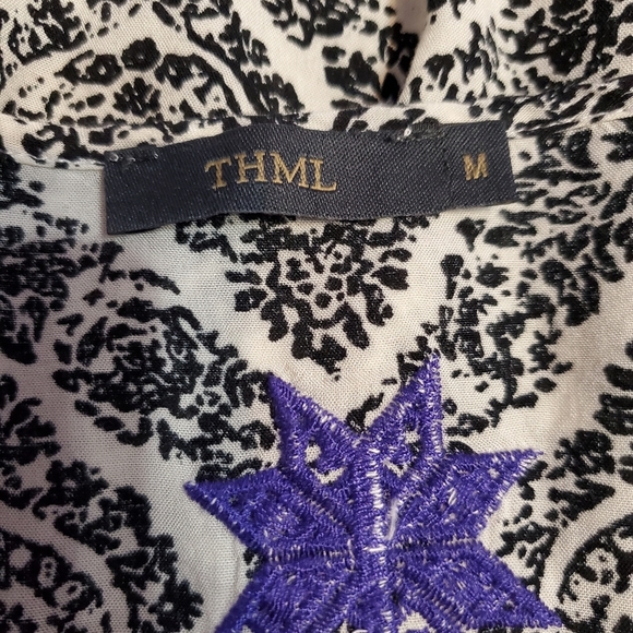 THML Anthropologie Women's Embroidered Tunic Top M - Picture 5 of 6